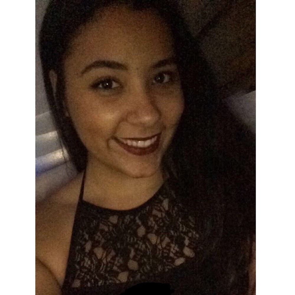 Meet your Posher, Arielle